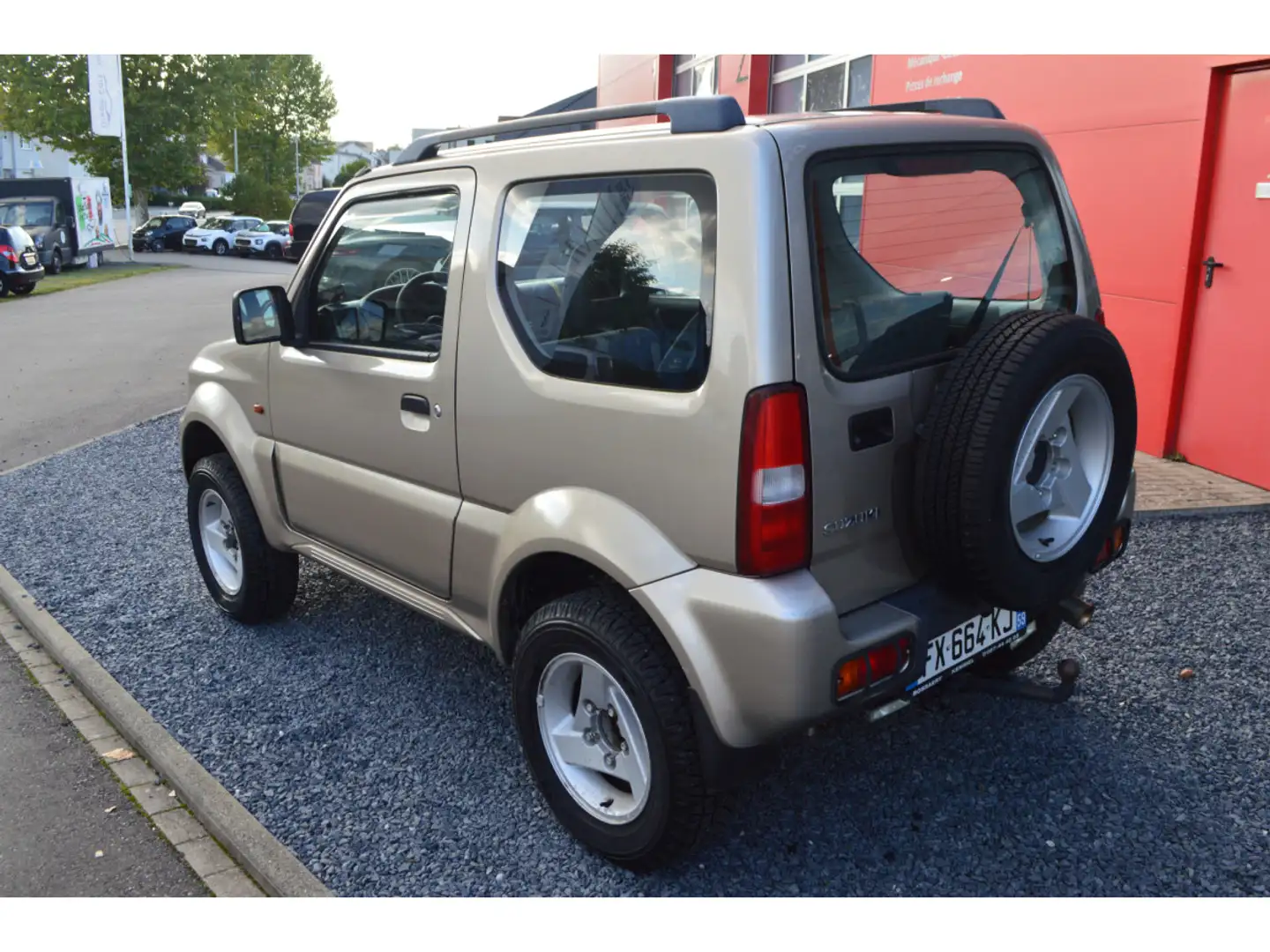 Suzuki Jimny 1.3i Gris - 2