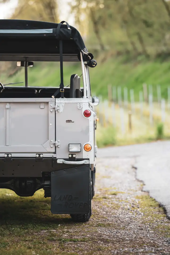 Land Rover Series 88 soft top autovettura Grigio - 2