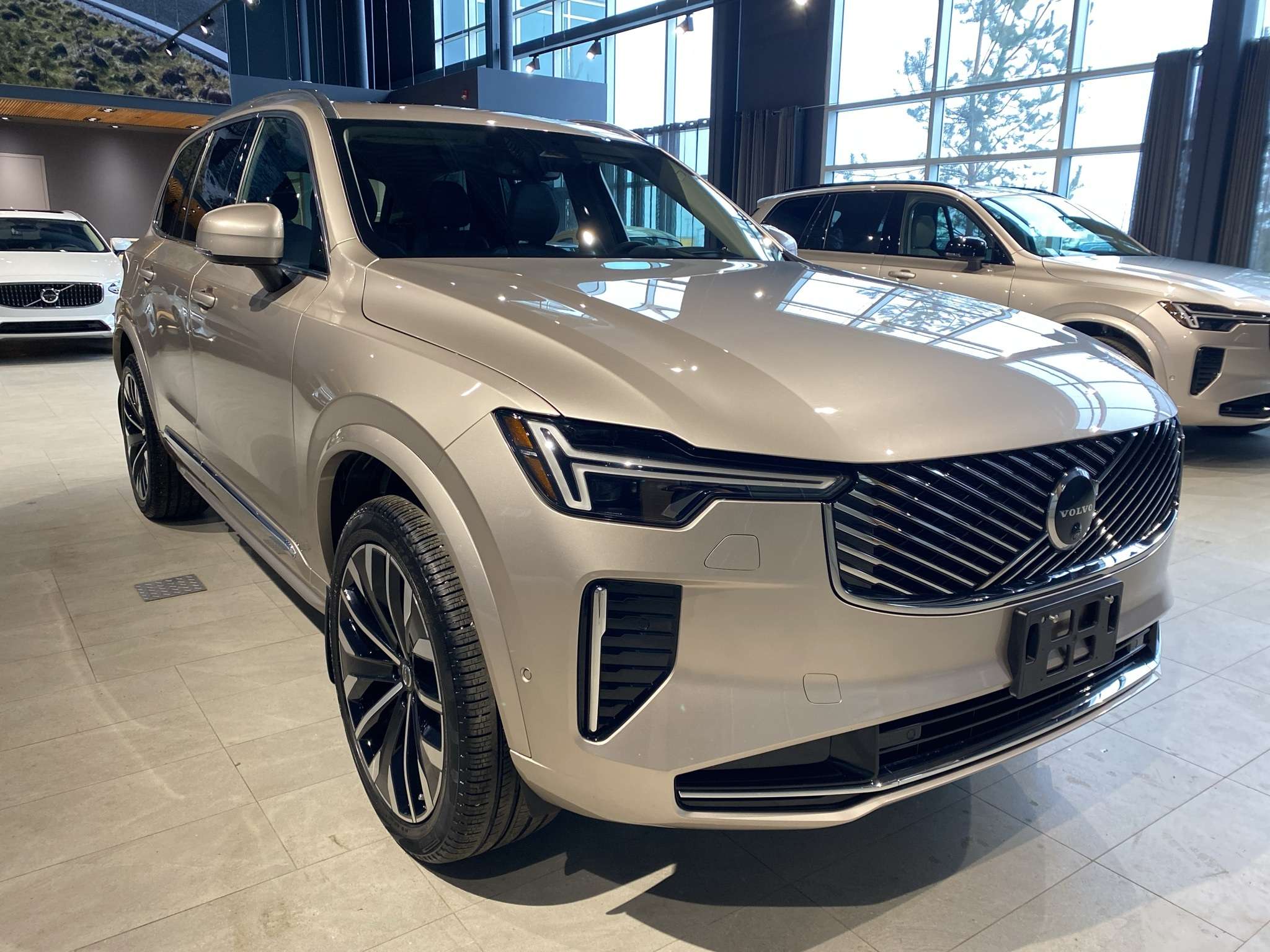 2026 Volvo XC90 B6 AWD Ultra Bright Theme 7-Seater thumb 7