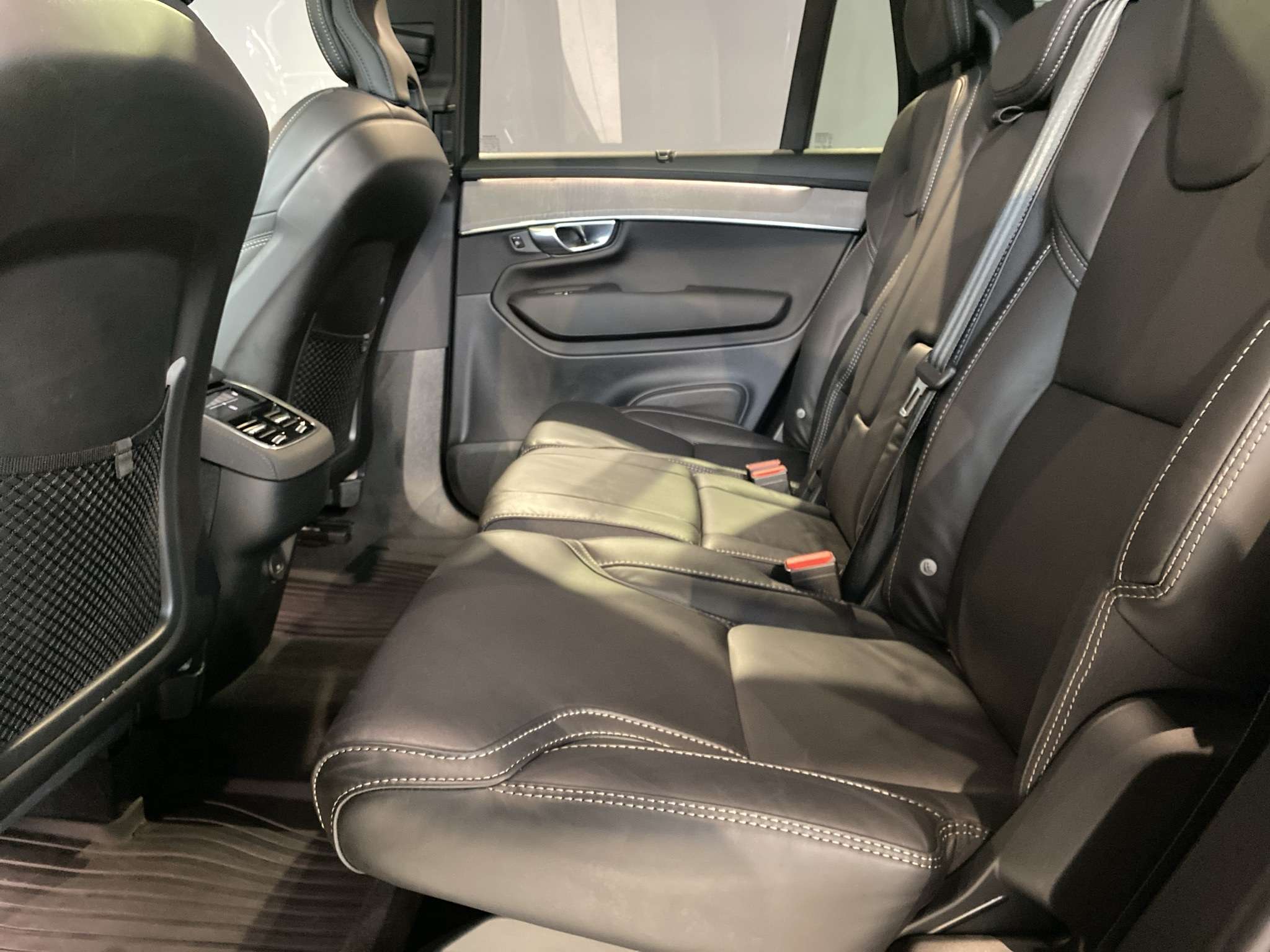 2026 Volvo XC90 B6 AWD Ultra Bright Theme 7-Seater thumb 18