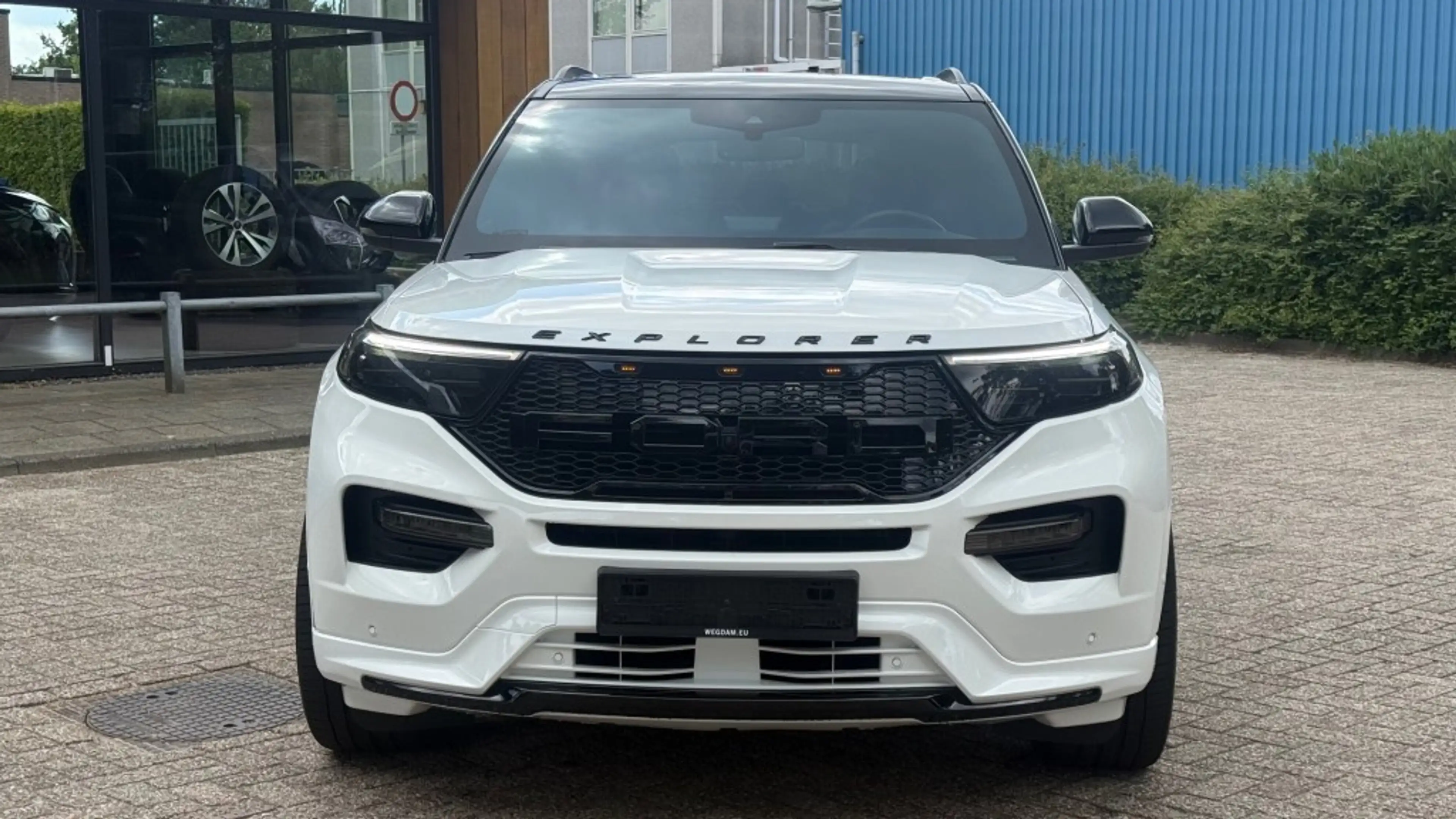 Ford Explorer 3.0 V6 EB PHEV ST-LINE / FULL WHITE EDITION / 20in — photo 18