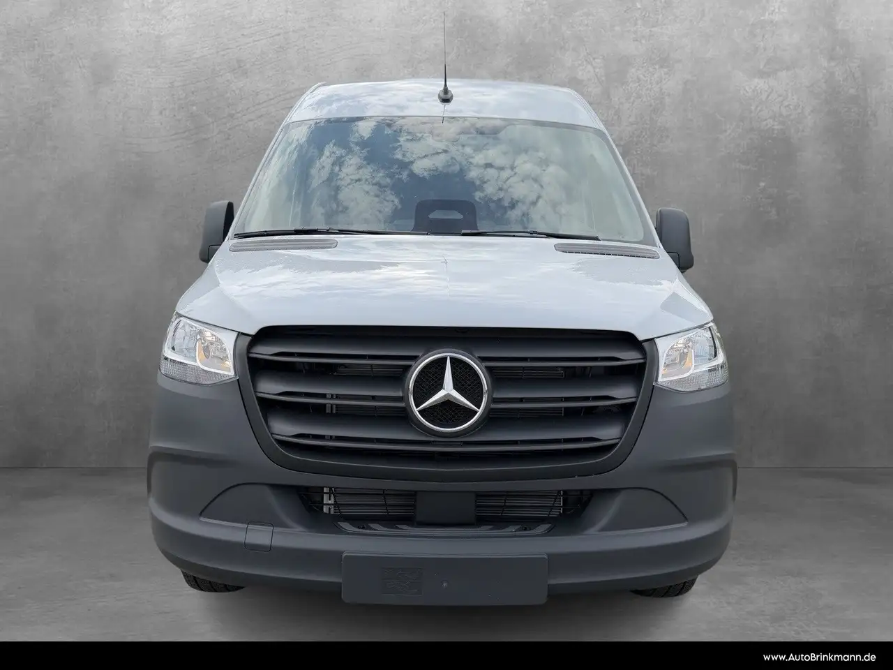 Mercedes-Benz Model not specified 2026