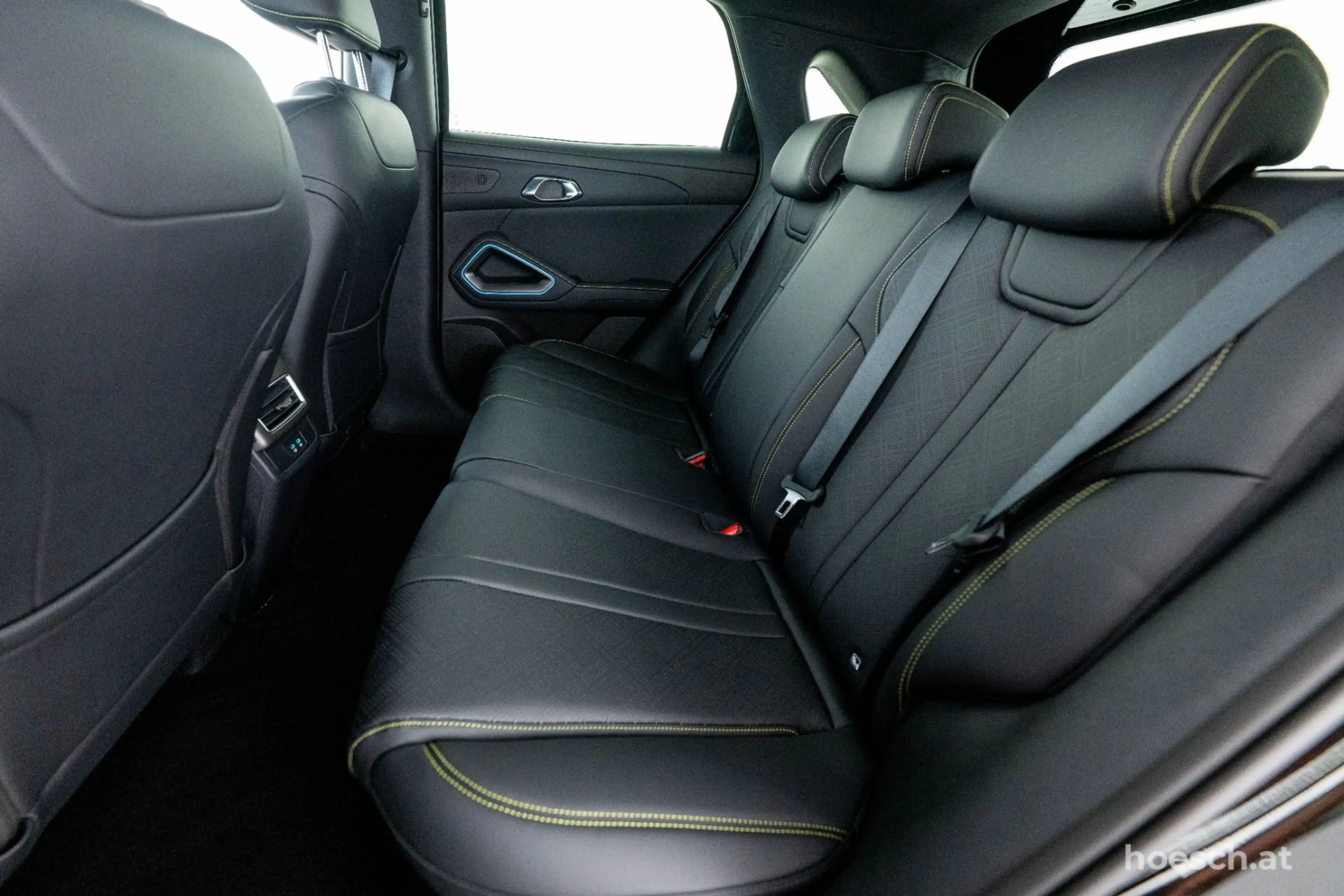 BYD Atto 2 EV COMFORT 64.8 kWh LEDER 360° WÄRME NEUWAGEN — photo 7