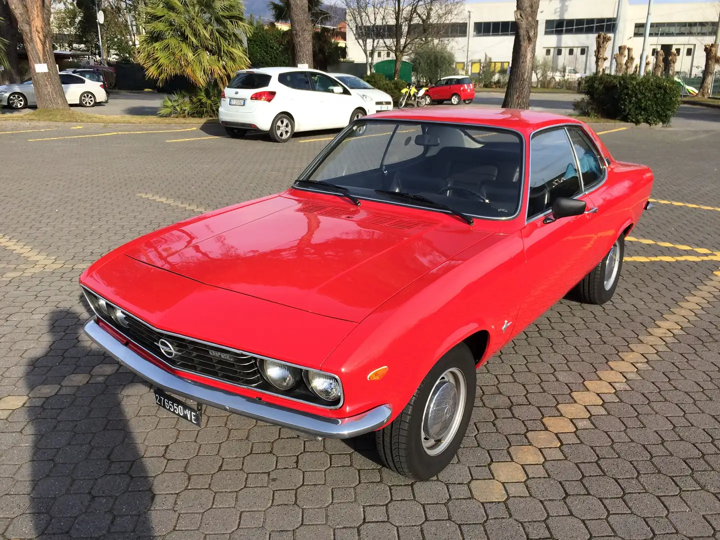 Opel Manta 1.2Ls coupè Red - 1