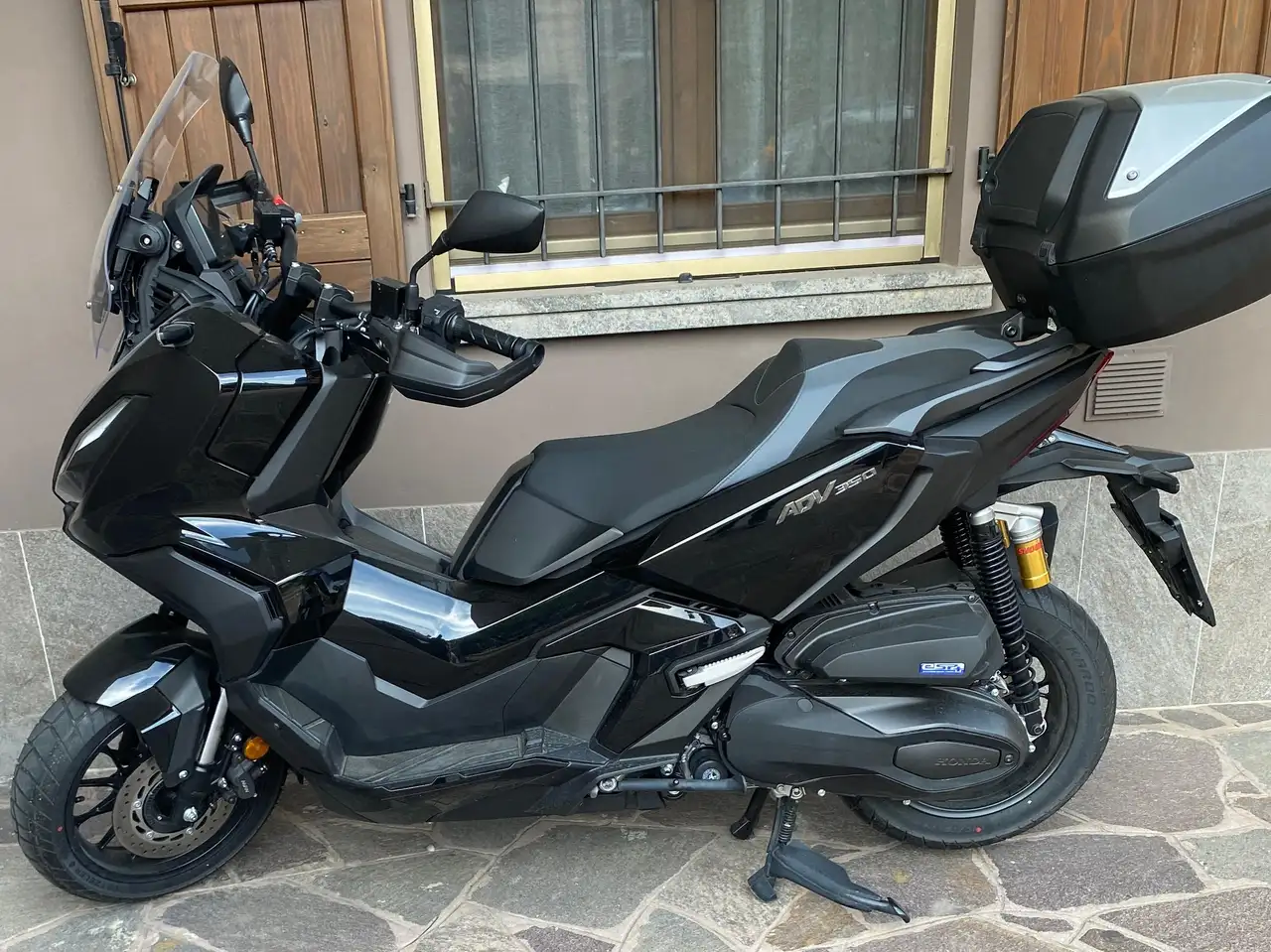 Honda ADV 350