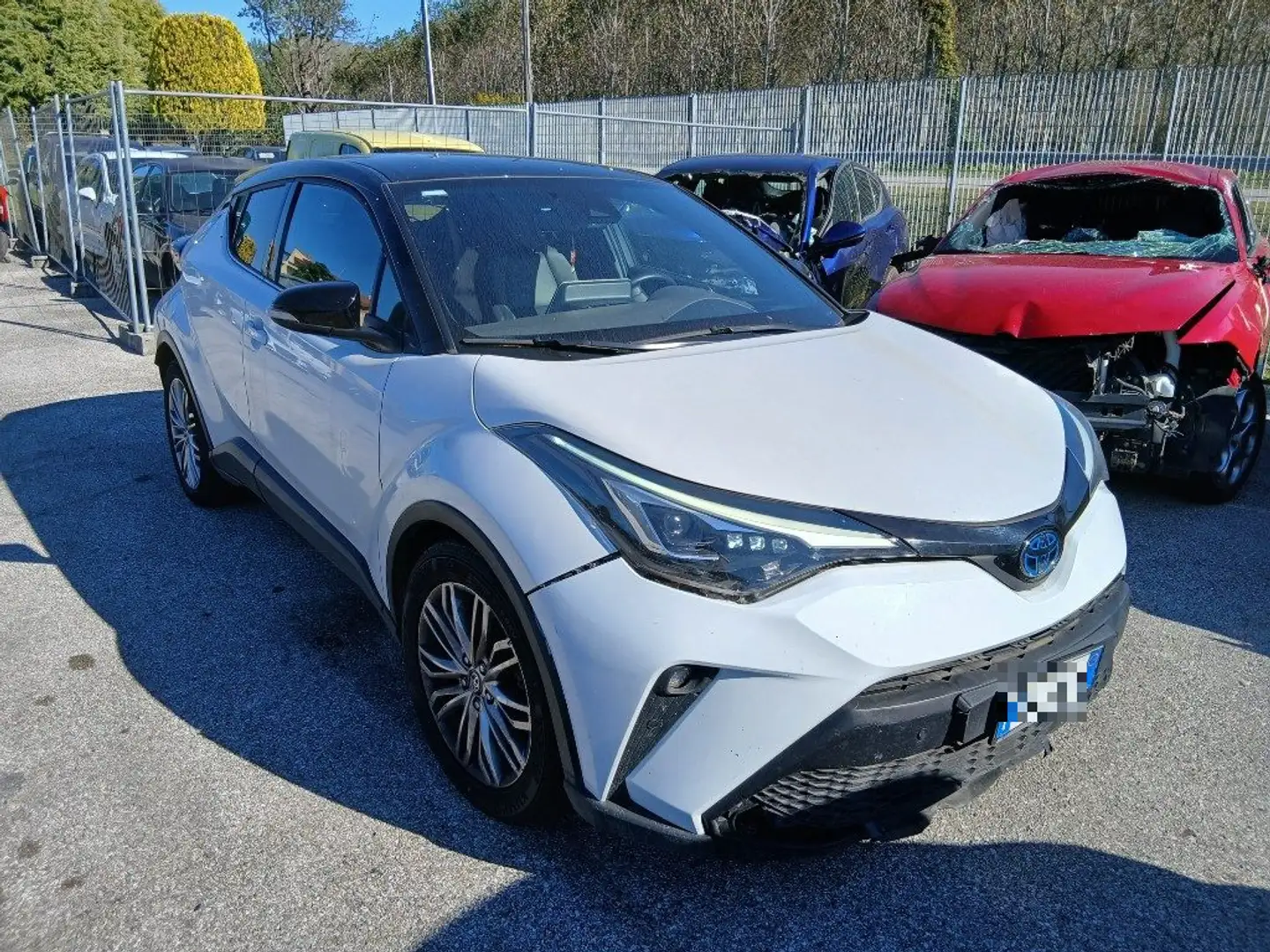 Toyota C-HR 2.0 Hybrid E-CVT Bianco - 1