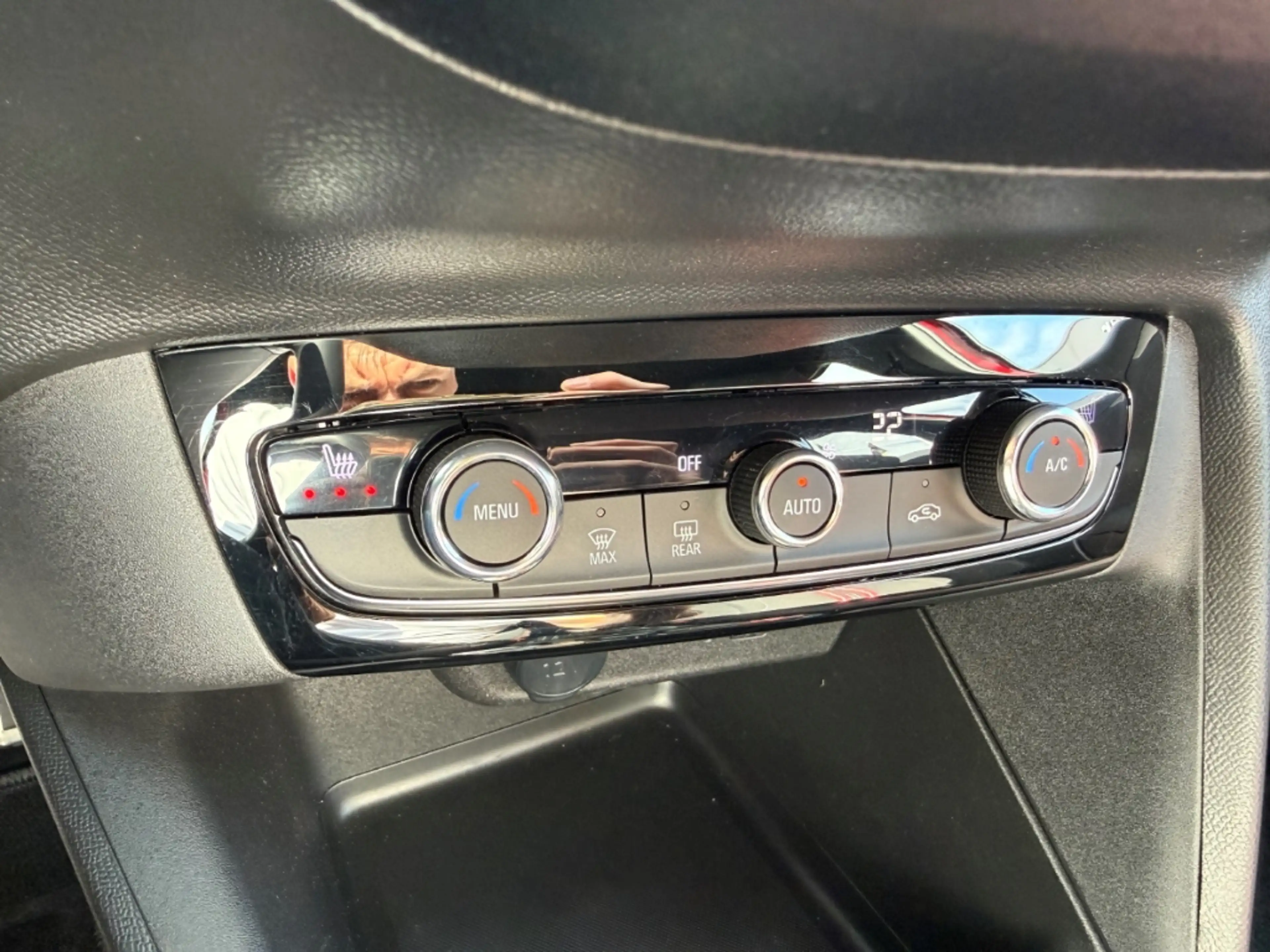 Opel Corsa-e F GS Line SHZ+LHZ+Kamera — photo 14