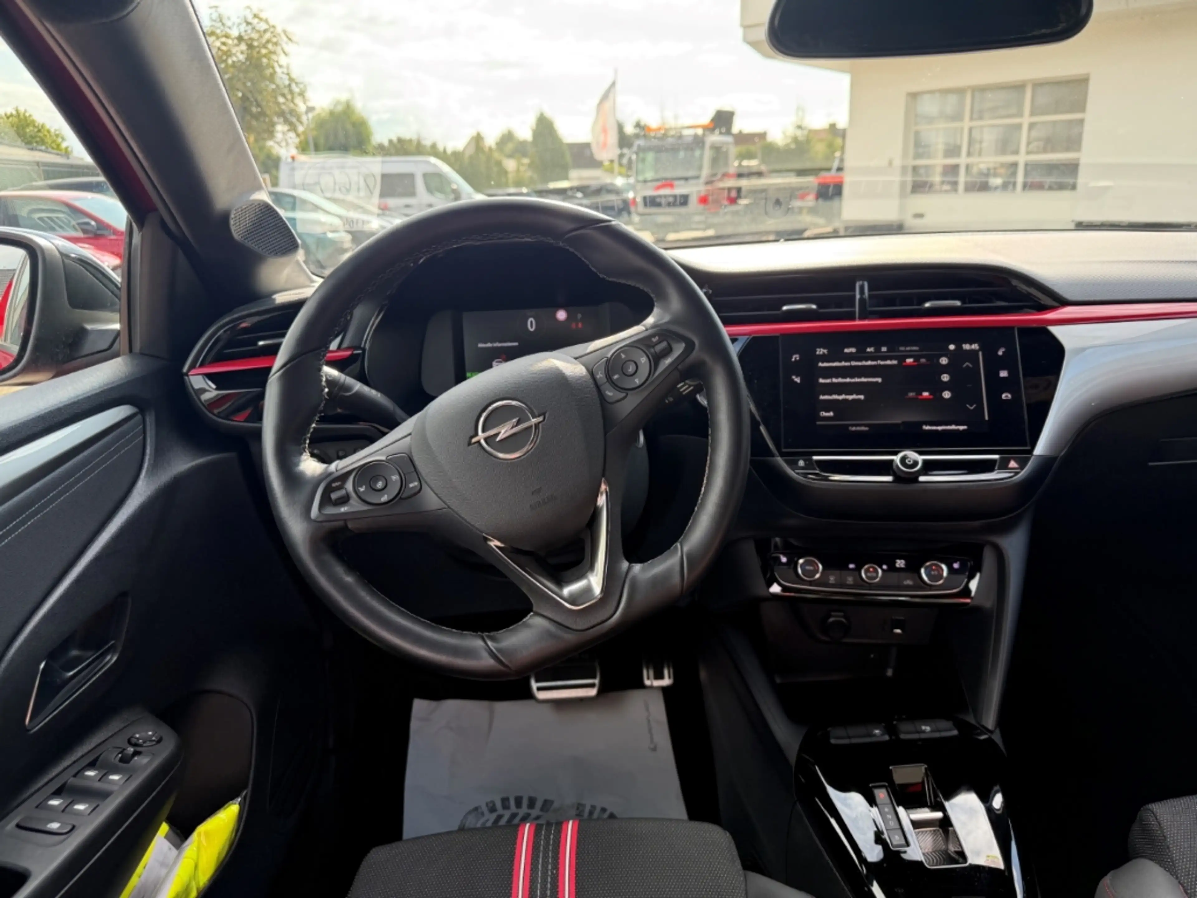 Opel Corsa-e F GS Line SHZ+LHZ+Kamera — photo 8