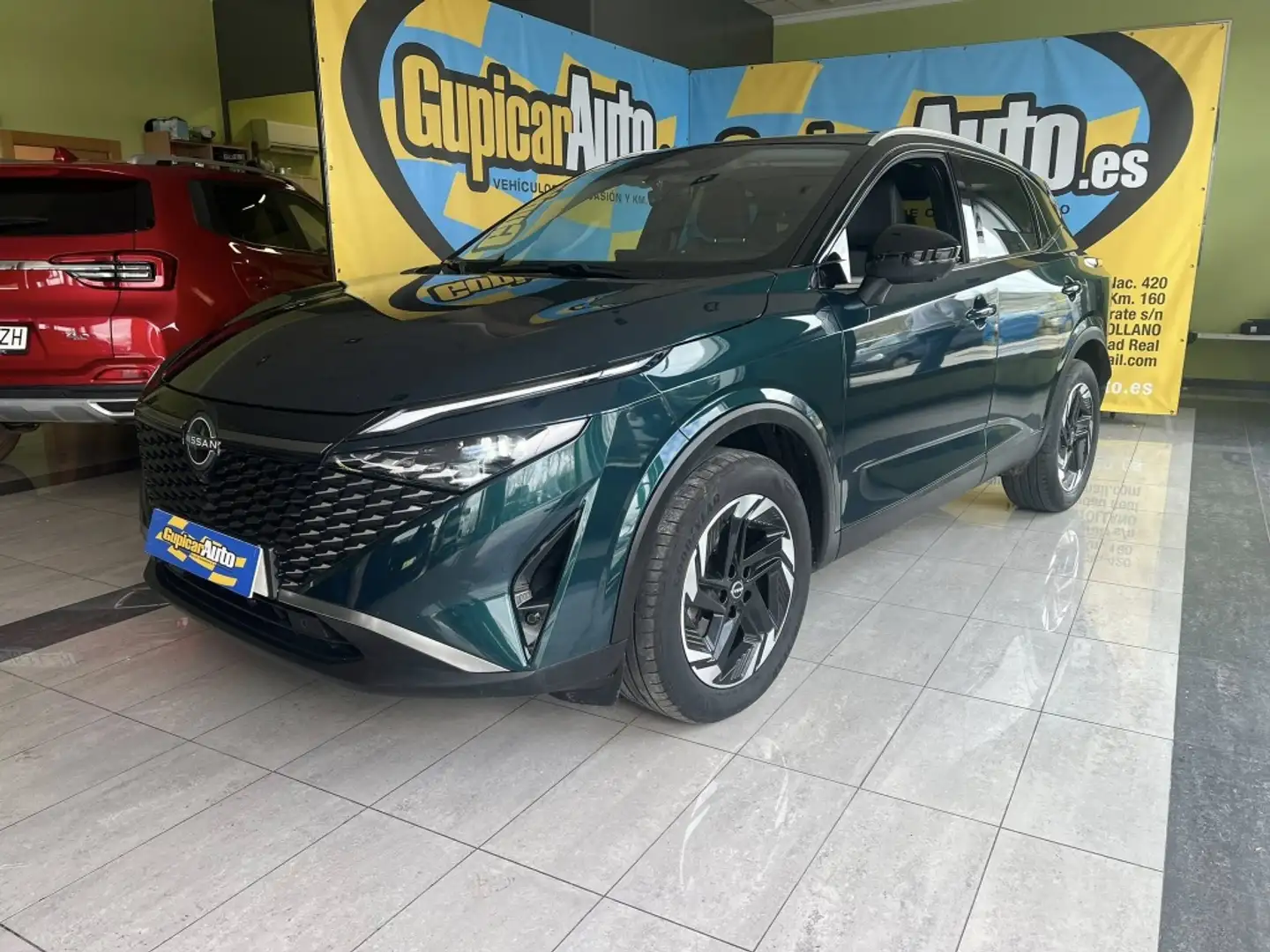 Nissan Qashqai 1.3 DIG-T mHEV 12V N-Connecta 4x2 Aut. 117kW Verde - 2