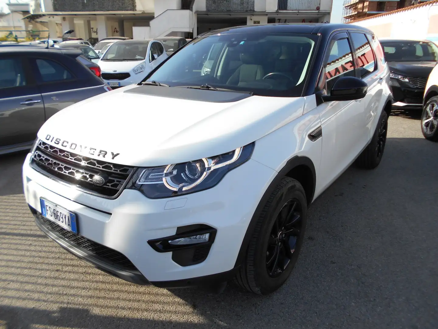 Land Rover Discovery Sport Discovery Sport 2.0 ed4 Pure 2wd 150cv Bianco - 2