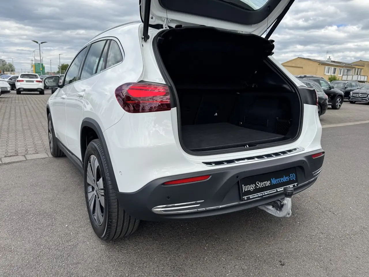 Mercedes-Benz EQA 250+ PROGR. NAVI+AHK+DISTR+LED+KAMERA+EASY-P, миниатюра 22
