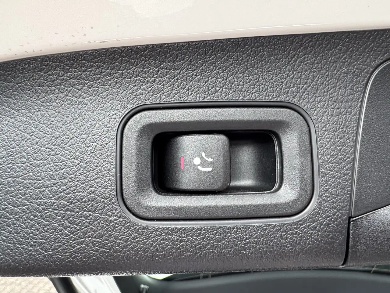 Mercedes-Benz EQA 250+ PROGR. NAVI+AHK+DISTR+LED+KAMERA+EASY-P, миниатюра 21