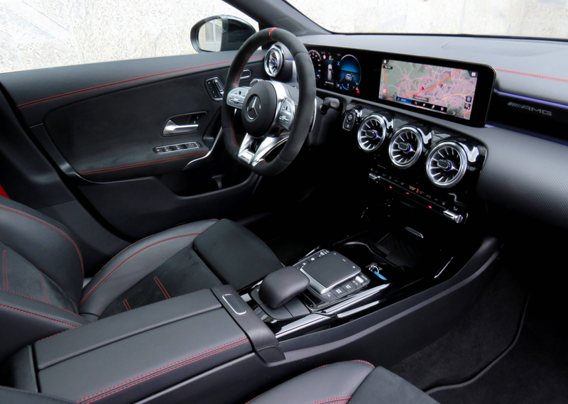 Mercedes-Benz CLA 35 AMG CLA 35 AMG Shooting Break 4Matic // Pano/Standhzg/Multib/Memory/Night/AHK — photo 8