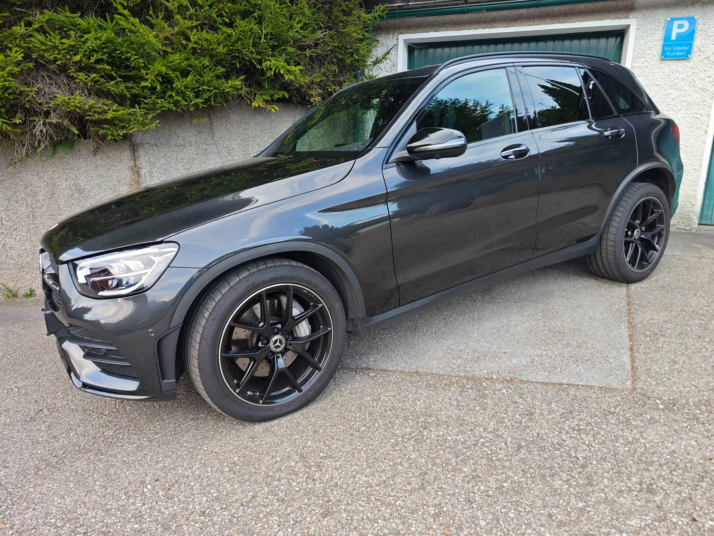 Mercedes-Benz GLC 220 GLC 220 d 4MATIC Aut. Schwarz - 2