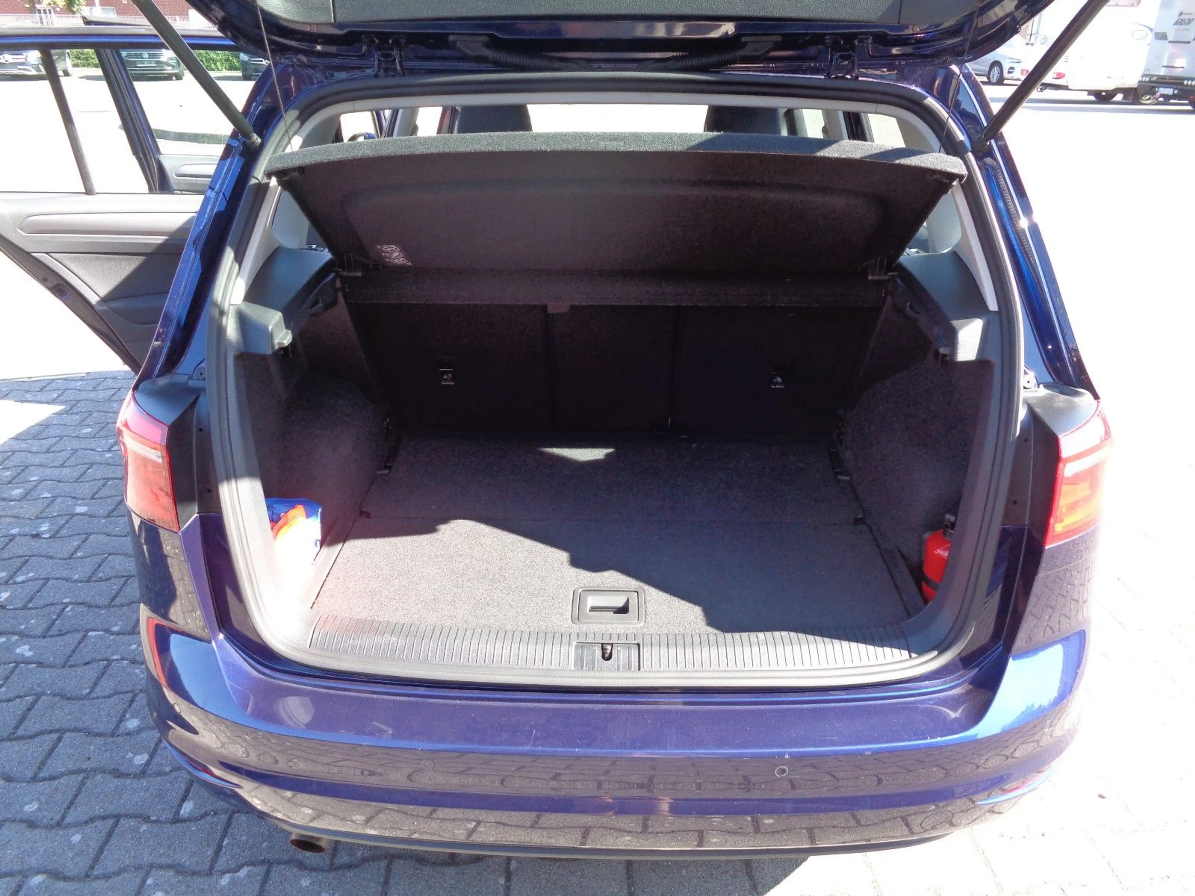Volkswagen Golf Sportsvan LED, PTS, KLima, LM 8fach, Met., — photo 14