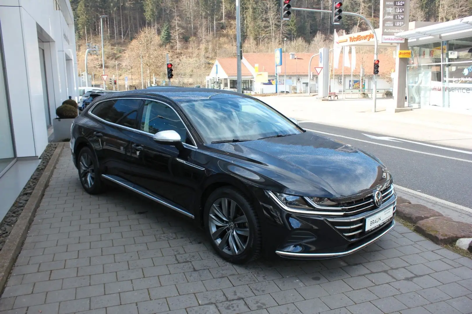 Volkswagen Arteon Shooting Brake Elegance 2.0 TDI DSG AHK, Schwarz - 2