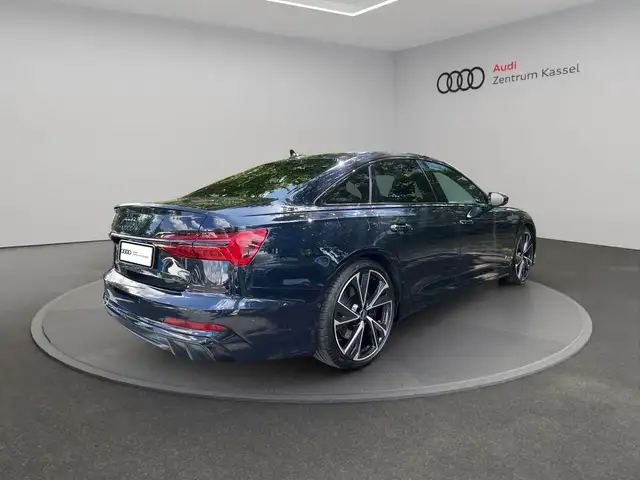 Audi S6 view 7