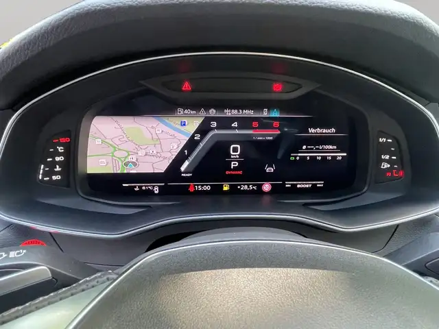 Audi S6 view 13