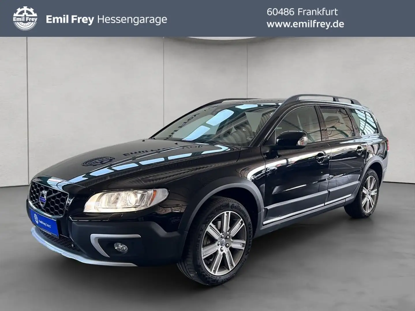Volvo XC70 XC70 D4 Summum Aut Glasd Leder Standh Navi Xenon crna - 1
