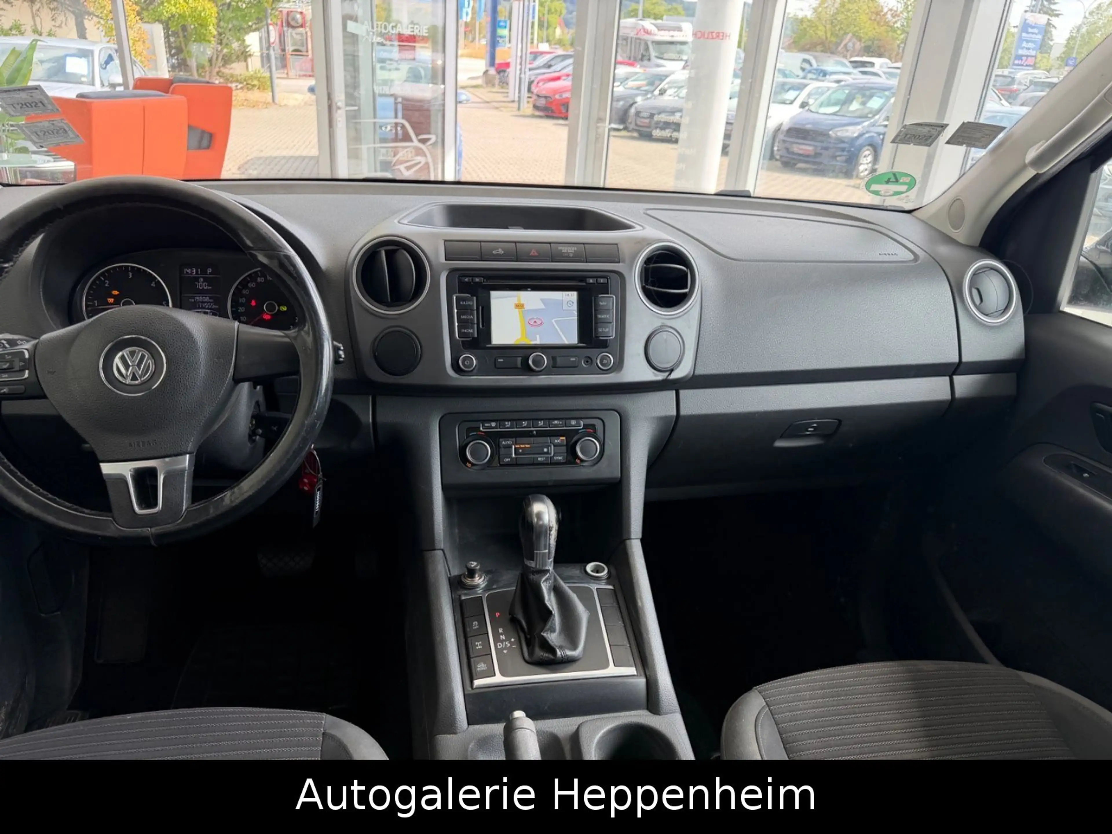 Volkswagen Amarok Highline DoubleCab 4Motion — photo 11