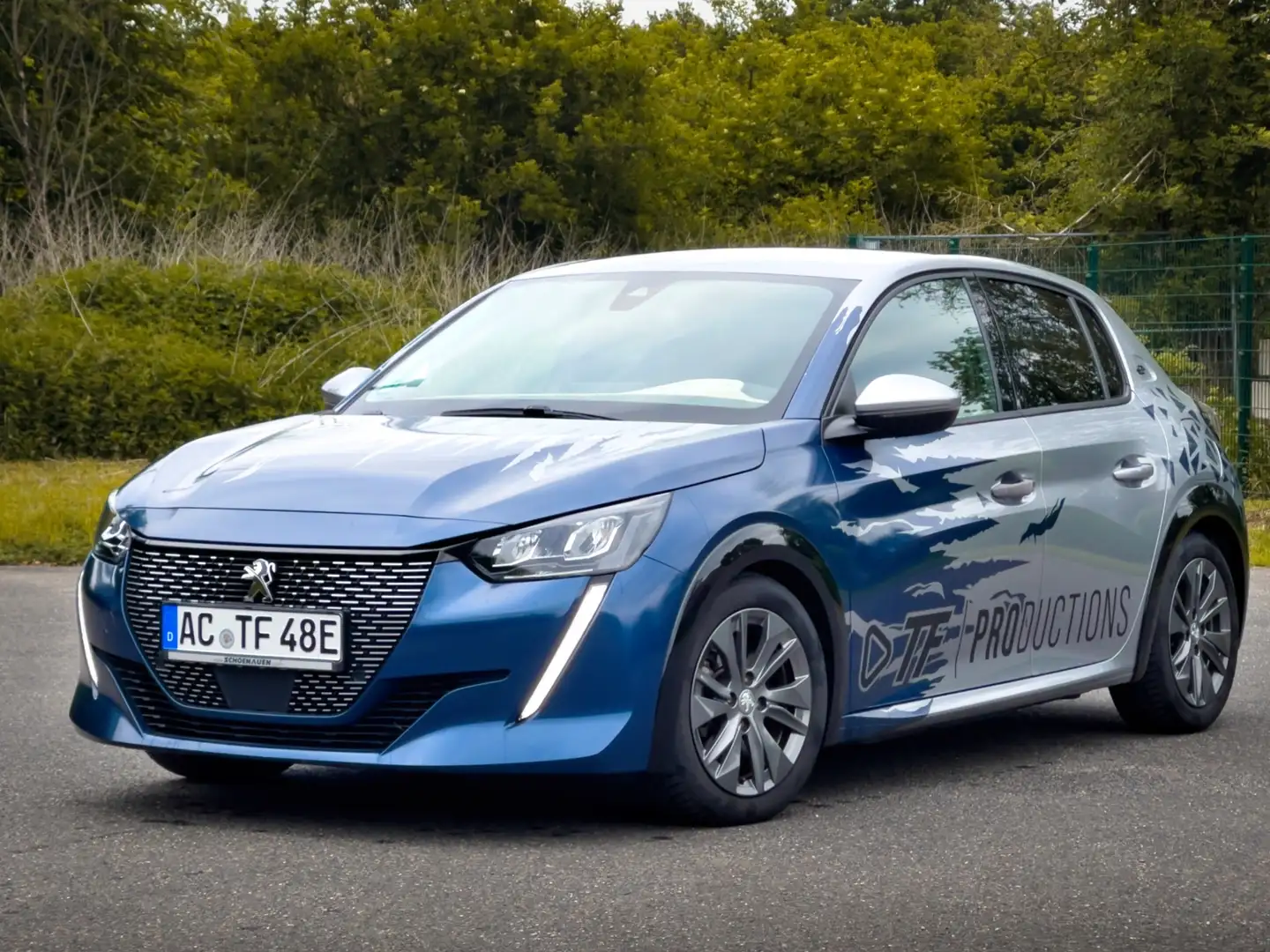 Peugeot e-208 208 Elektromotor 136 Allure Pack Srebrny - 2