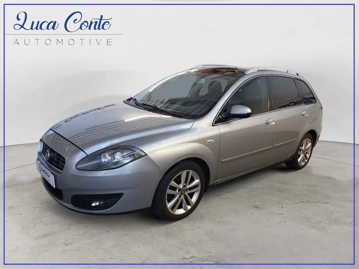 Fiat Croma 1.9 mjt 16v Must 150cv Automatica -Garanzia12m- Plateado - 1