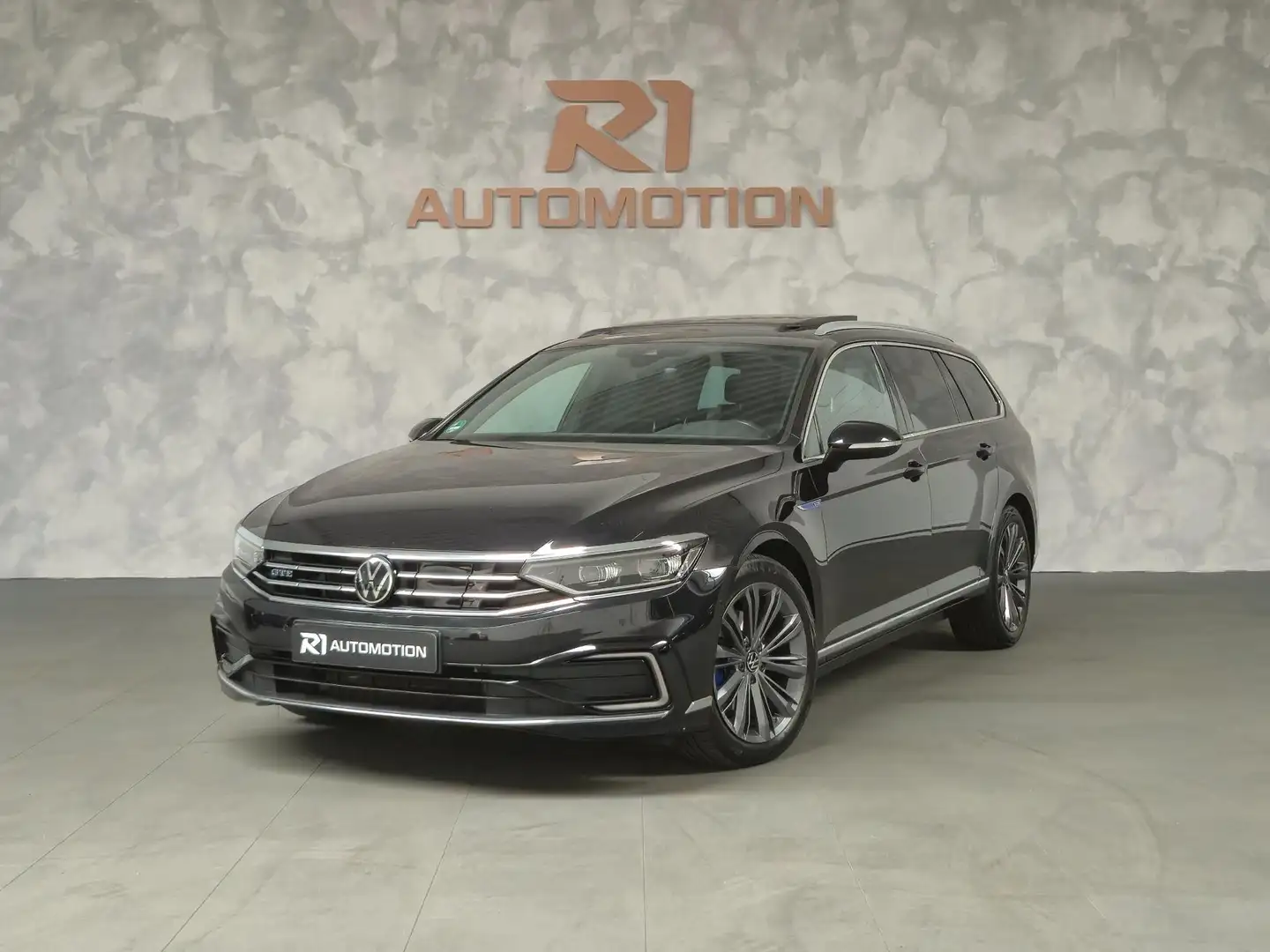 Volkswagen Passat Variant 1.4 TSI PHEV GTE Business|AUT|PANO|CAM|KEYLGO|VIRT Noir - 1