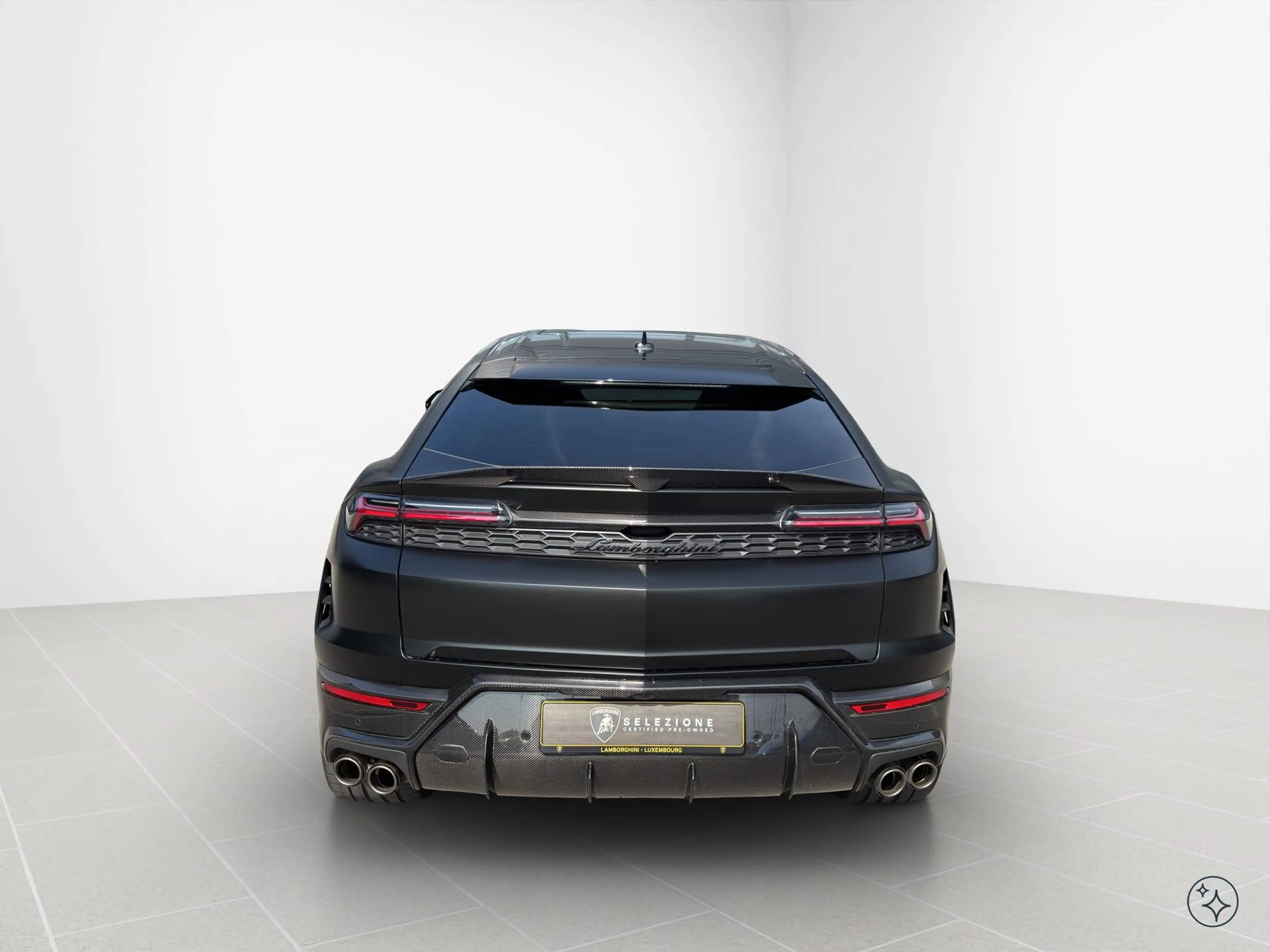 Lamborghini Urus SE — photo 4