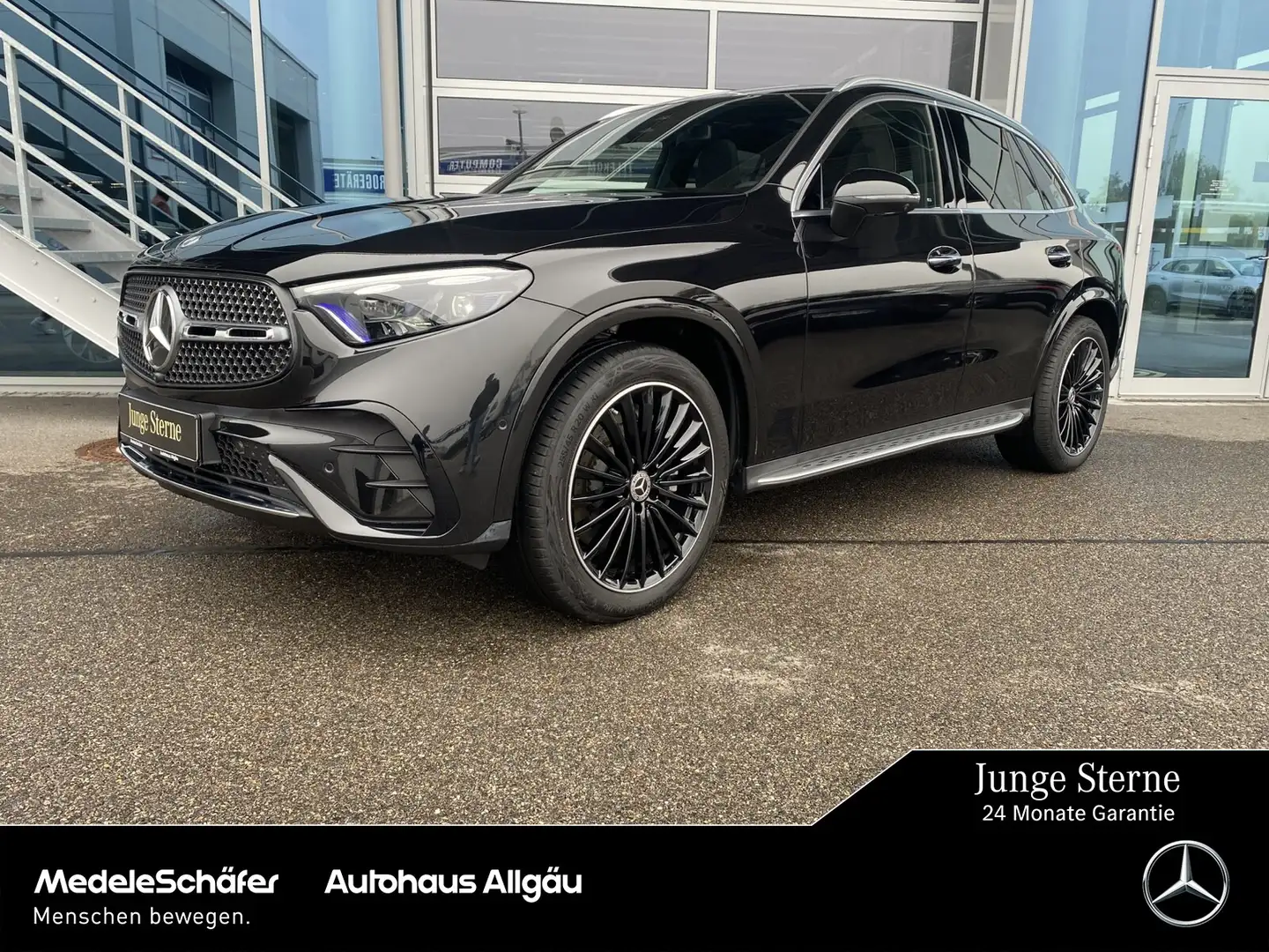 Mercedes-Benz GLC 300 GLC 300 4M AMG 20" AHK Airmatic HA-Lenk PanoSD LED Schwarz - 1