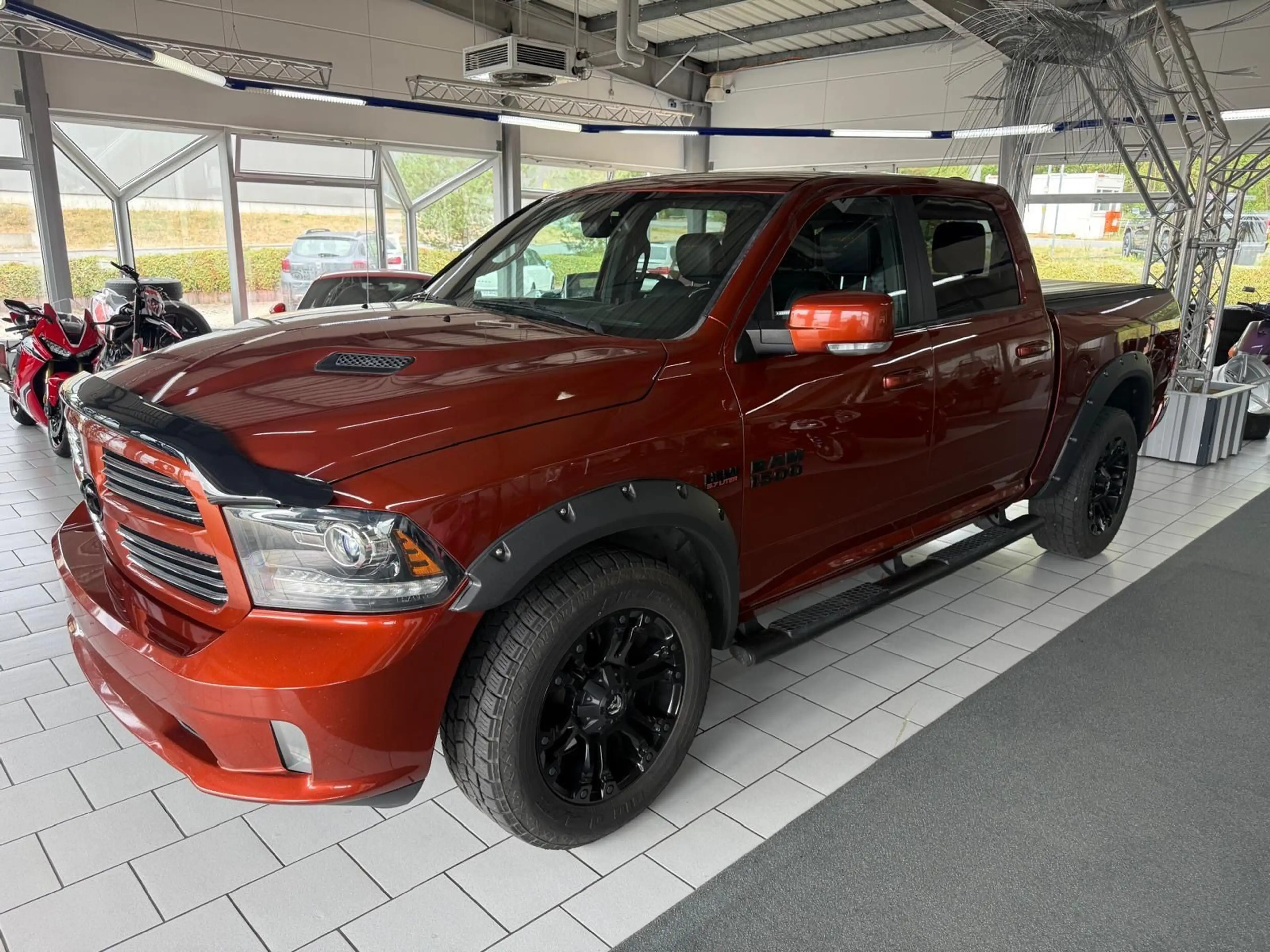 Dodge RAM 5,7 SPORT CREWCAB 4x4 EU GAS LPG — photo 4