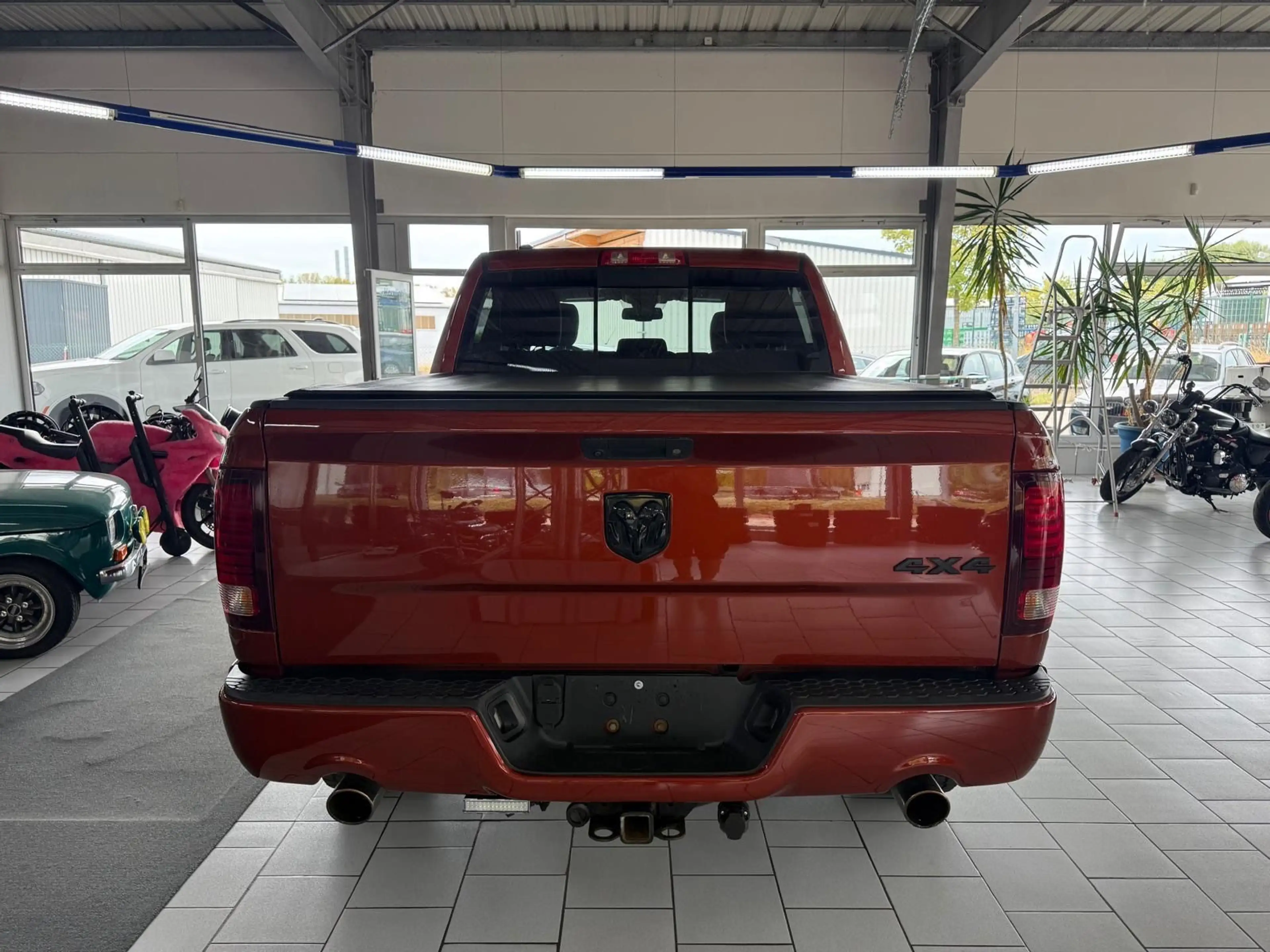 Dodge RAM 5,7 SPORT CREWCAB 4x4 EU GAS LPG — photo 11
