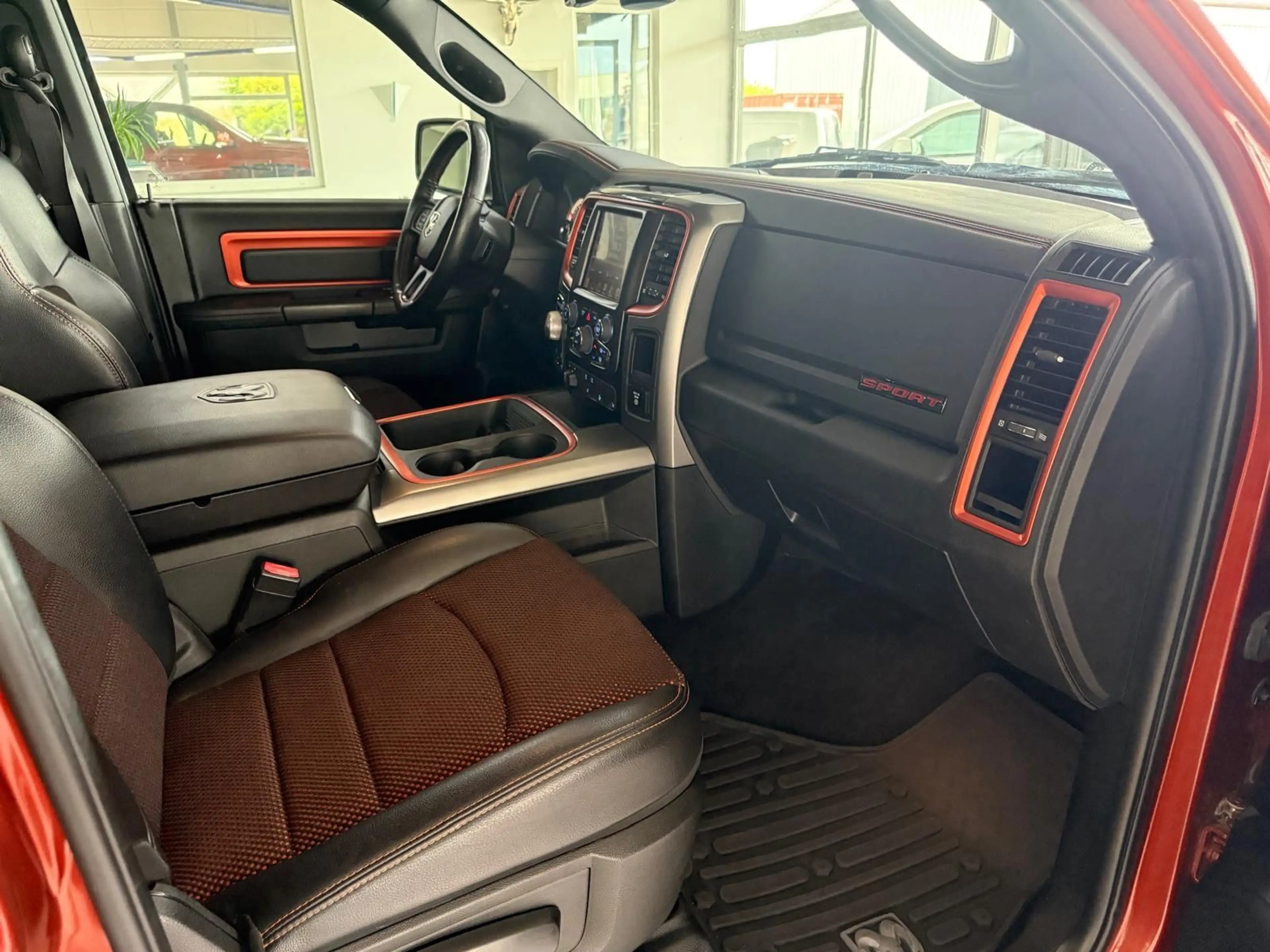 Dodge RAM 5,7 SPORT CREWCAB 4x4 EU GAS LPG — photo 15