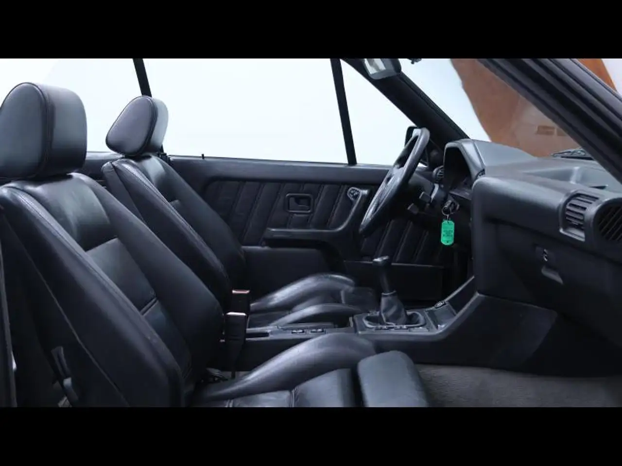 BMW M3 E30 Cabrio 2.3 215ch *matching number*, foto 11
