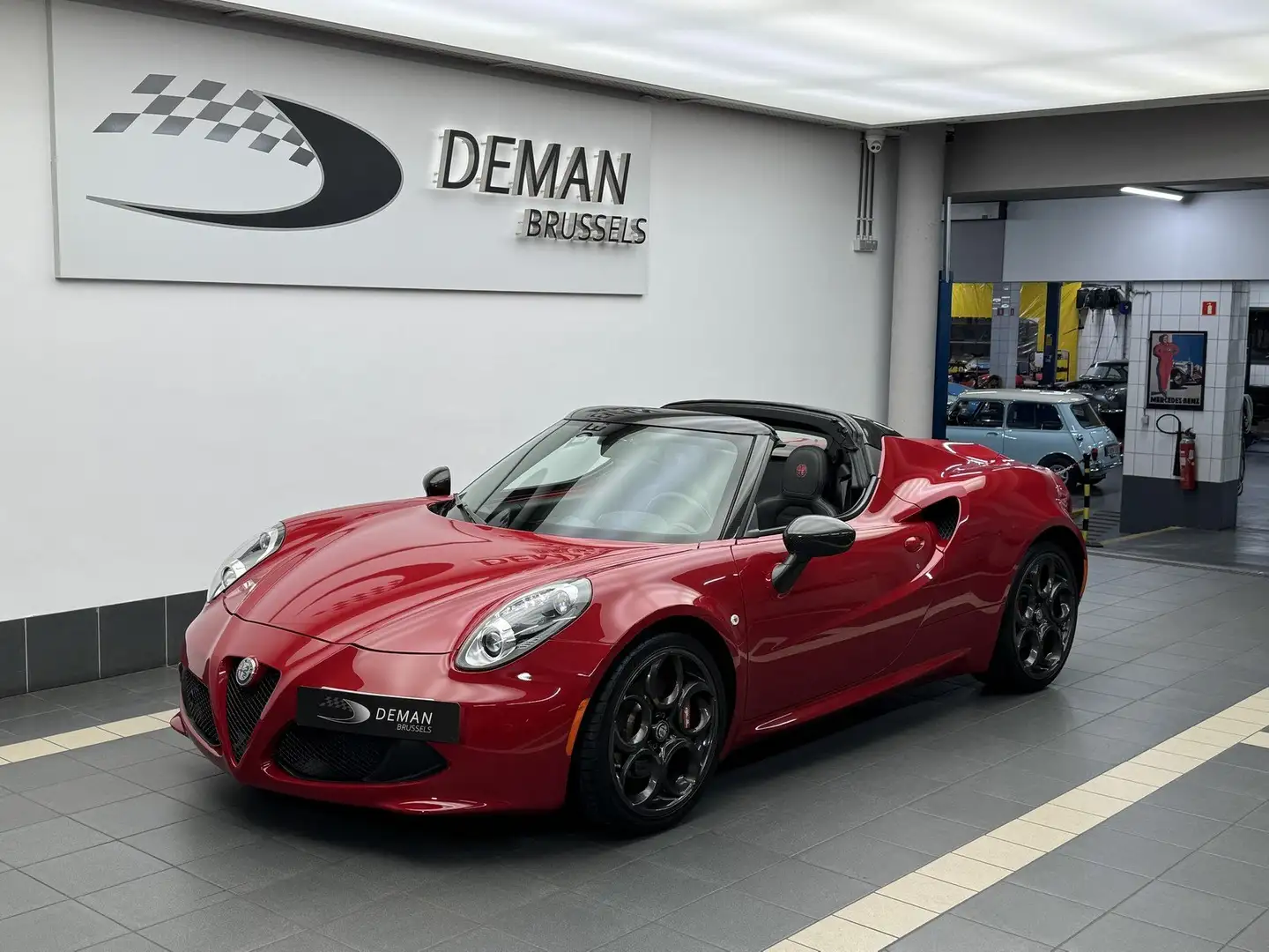 Alfa Romeo 4C Spider * Akrapovic * side Airbags * Sound System Rouge - 1