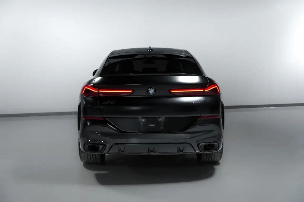 BMW X6 снимка BMW X6