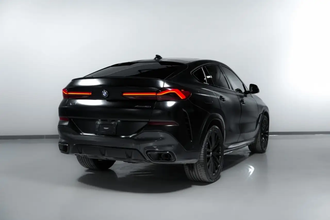 BMW X6 снимка BMW X6