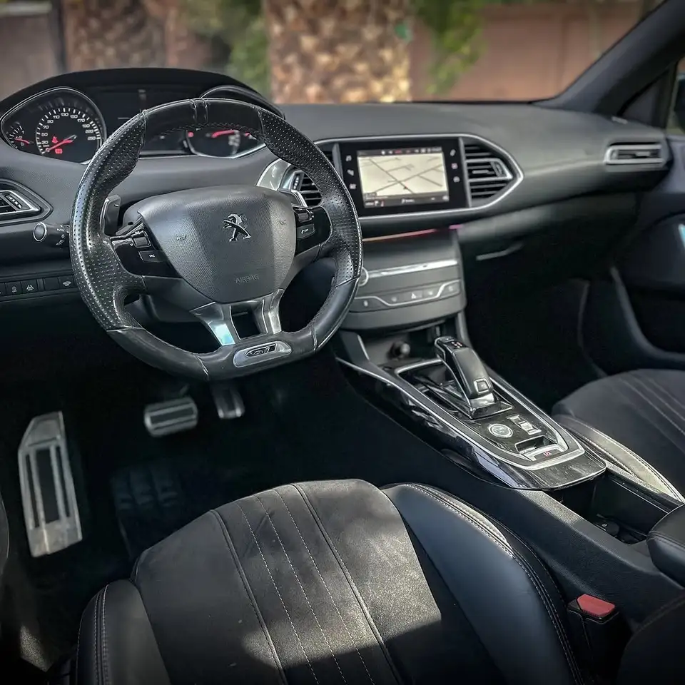 Peugeot 308 308 Coupé-Cabriolet — photo 6