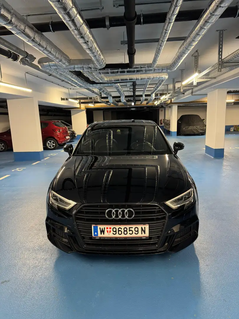 Audi A3 1,0 TFSI S-tronic sport Schwarz - 2
