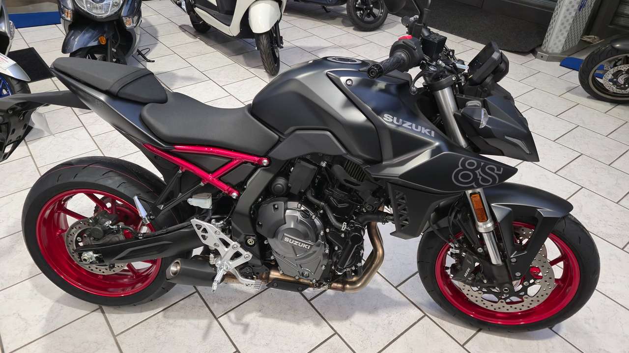 Suzuki GSX 8S EURO 5 + ABS