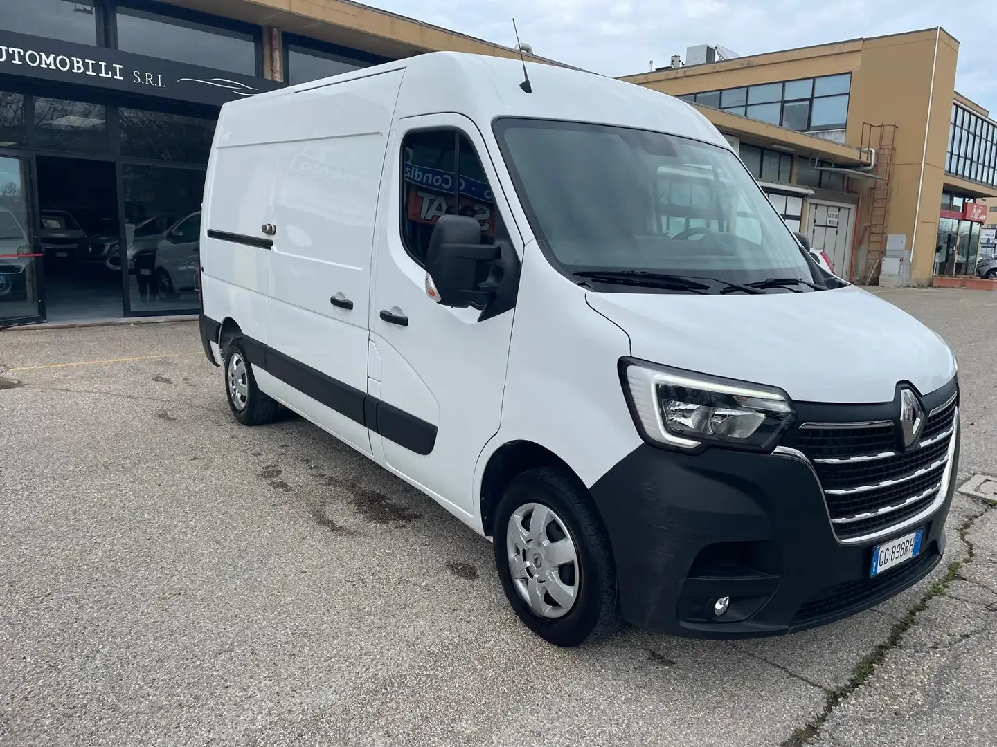 Renault Master 2.3 dci 135cv L2 H2 Blanco - 1