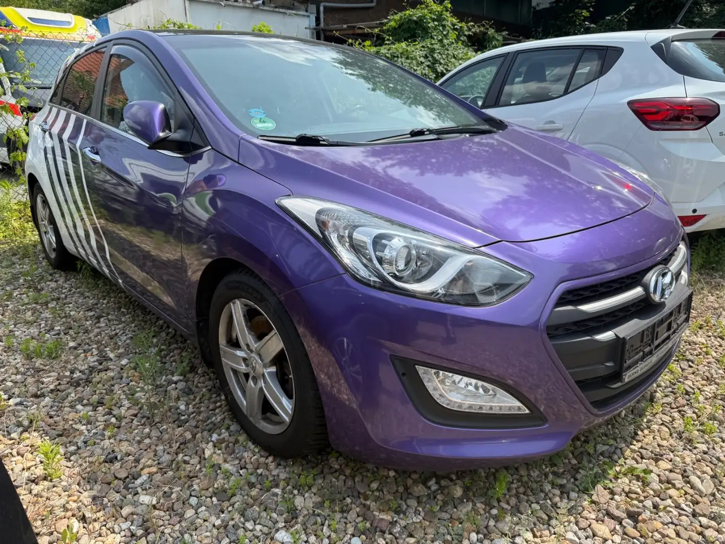 Hyundai i30 Style*Panorama/Autom/Navi/Sitzhzg/KeylessGo* Blanc - 2