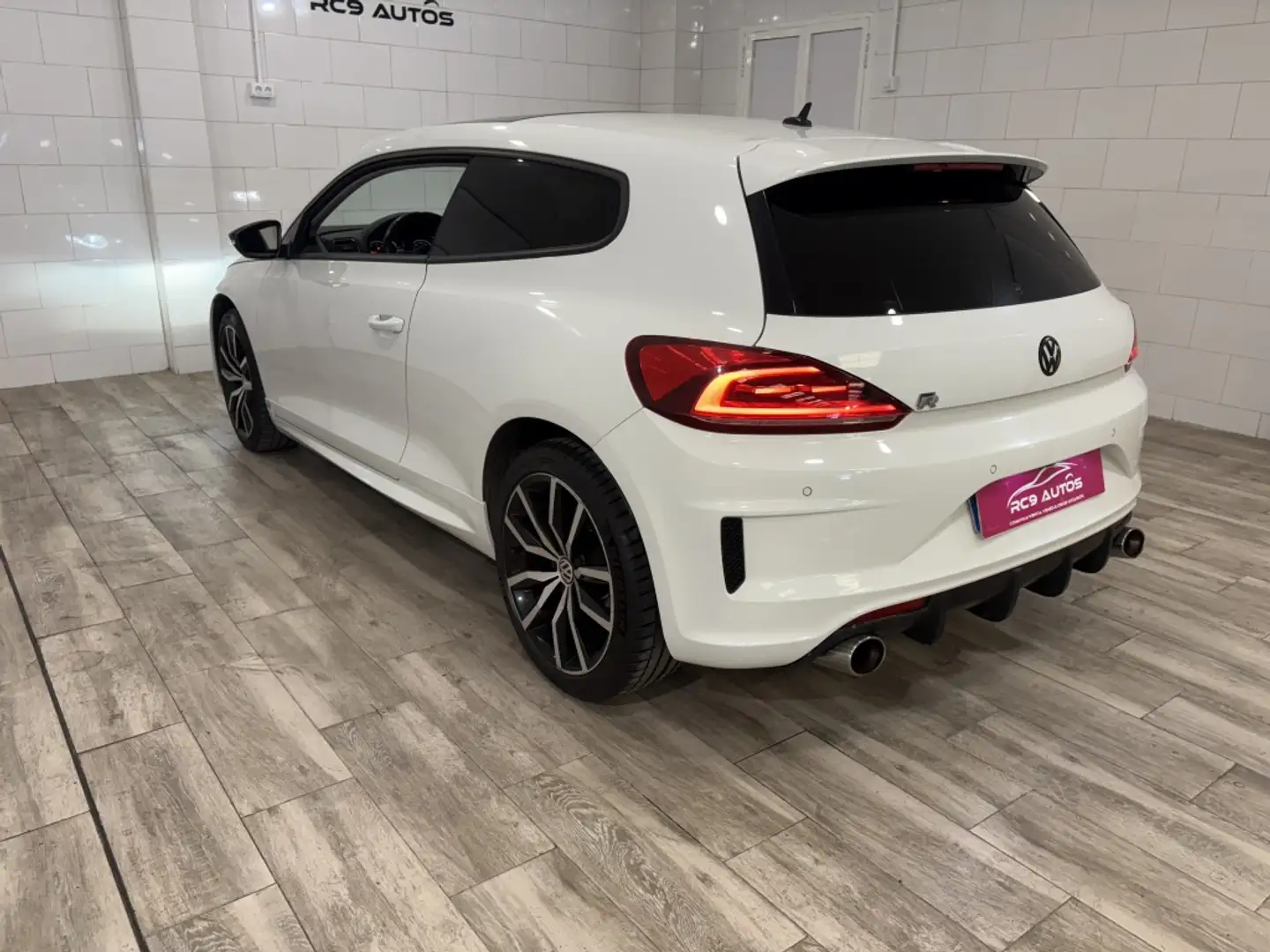 Volkswagen Scirocco 2.0 TSI BMT Typhoon by R-Line DSG 132kW Blanc - 2
