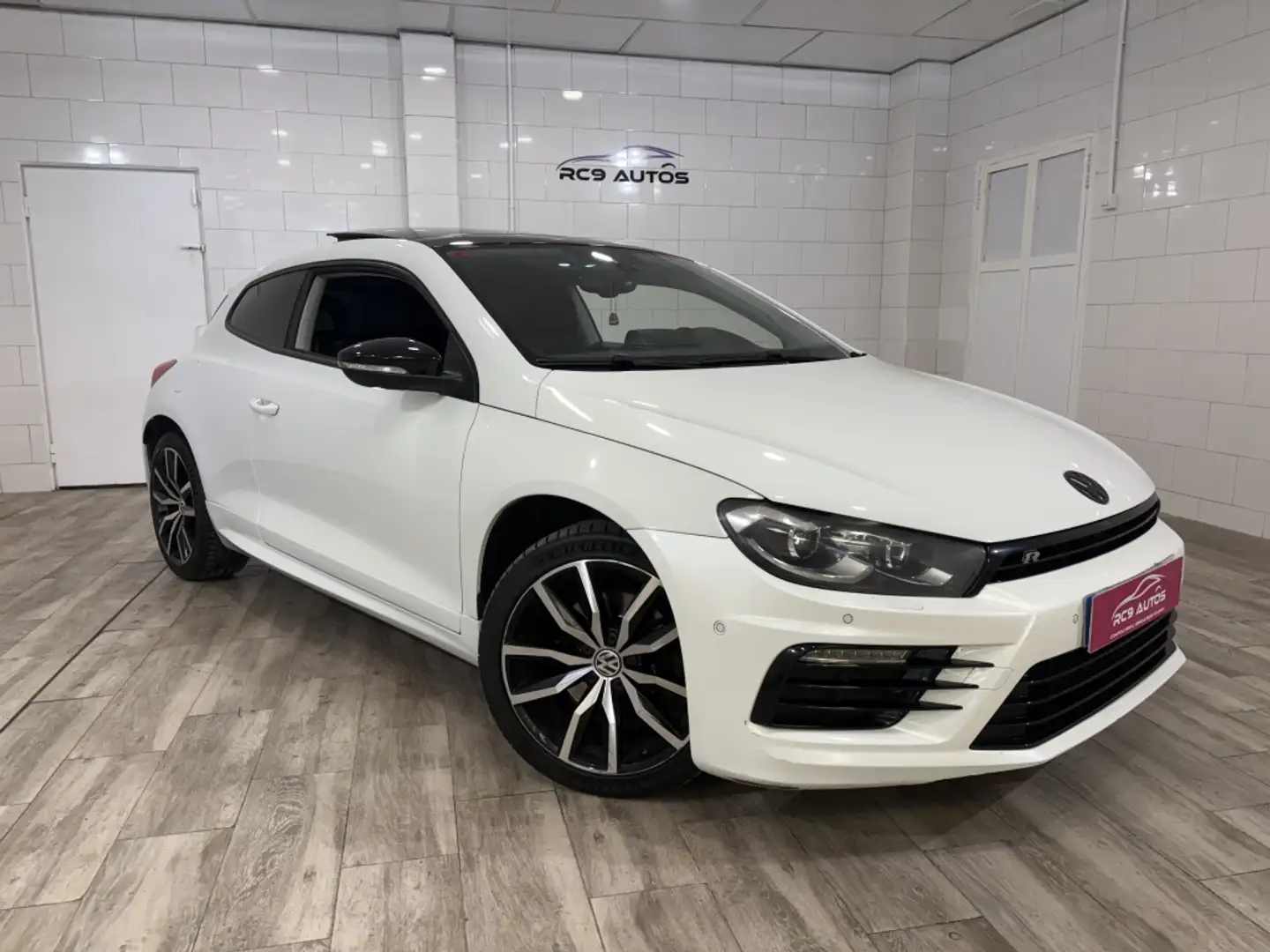 Volkswagen Scirocco 2.0 TSI BMT Typhoon by R-Line DSG 132kW Blanc - 1