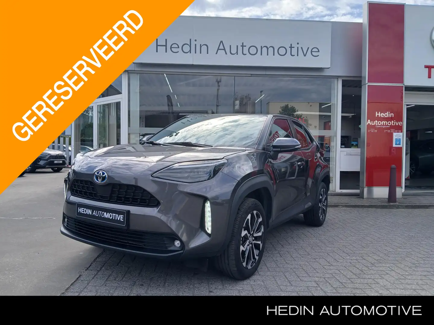 Toyota Yaris Cross Dynamic Plus Gris - 1