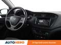 Hyundai i20 1.4 CRDi Premium *NAVI*TEMPO*CAM*SPUR* Zwart - thumbnail 13