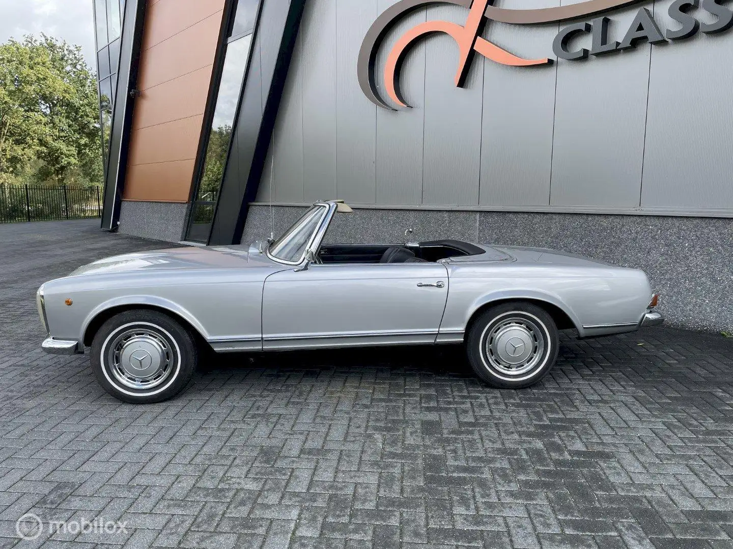Mercedes-Benz SL 280 Pagode Grau - 2