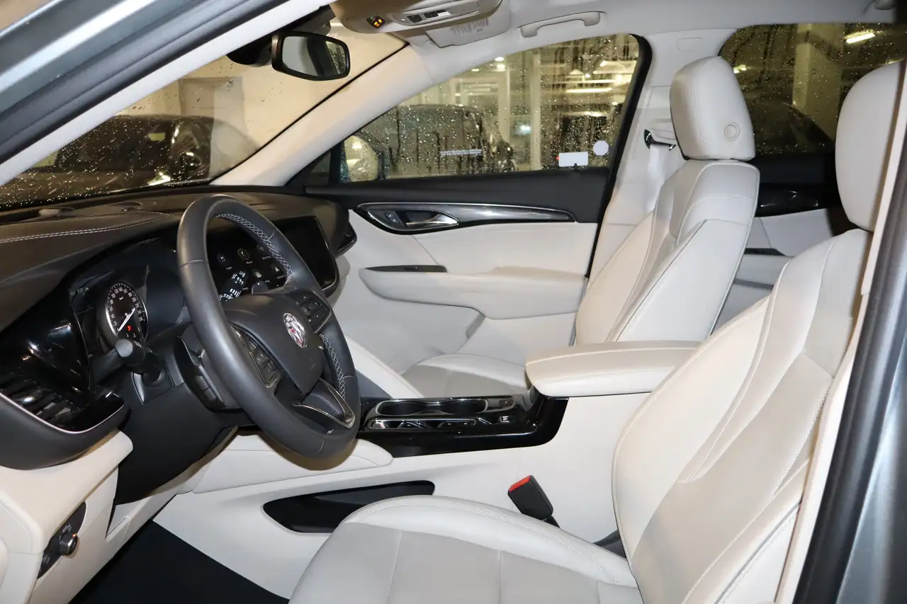 Buick Envision снимка Buick Envision
