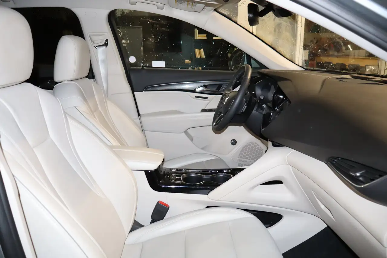 Buick Envision снимка Buick Envision
