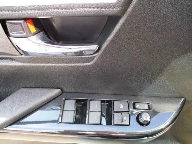 Toyota Hilux DK Invincible 4WD 2.8 D-4D MHEV Aut. Ansicht 23