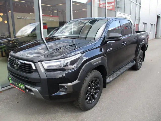 Toyota Hilux DK Invincible 4WD 2.8 D-4D MHEV Aut. Ansicht 2
